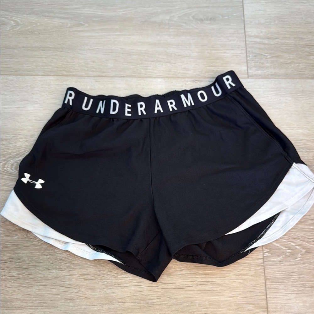 Under Armour Black Athletic Shorts Lightweight Performance